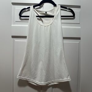 Ptula Bree Tank size small
